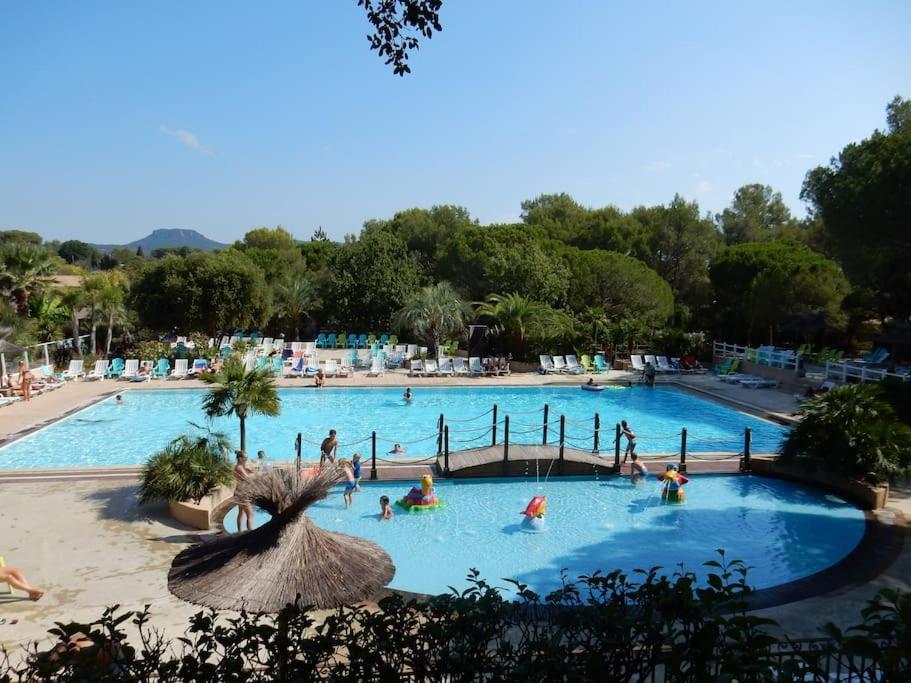 Mobile Home 6-Pers Camping Lei Suves-Cotes D'Azur-Including Airco Roquebrune-sur-Argens Eksteriør bilde