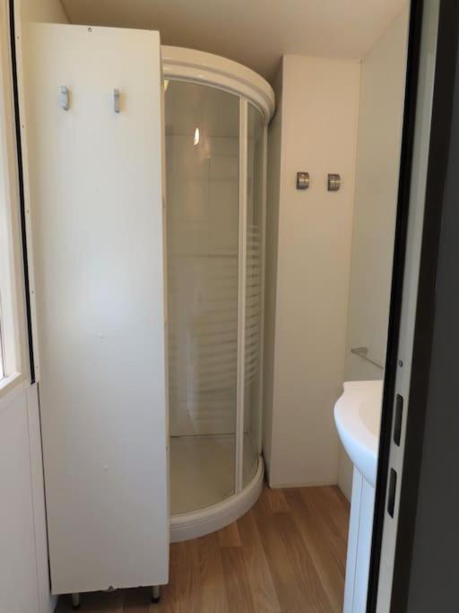 Mobile Home 6-Pers Camping Lei Suves-Cotes D'Azur-Including Airco Roquebrune-sur-Argens Eksteriør bilde