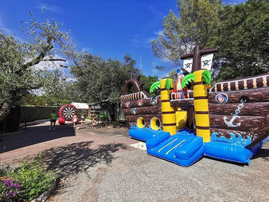Mobile Home 6-Pers Camping Lei Suves-Cotes D'Azur-Including Airco Roquebrune-sur-Argens Eksteriør bilde
