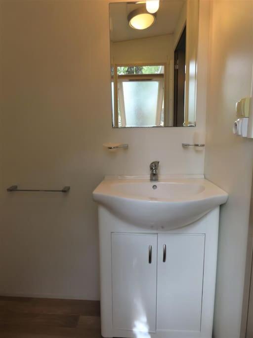 Mobile Home 6-Pers Camping Lei Suves-Cotes D'Azur-Including Airco Roquebrune-sur-Argens Eksteriør bilde
