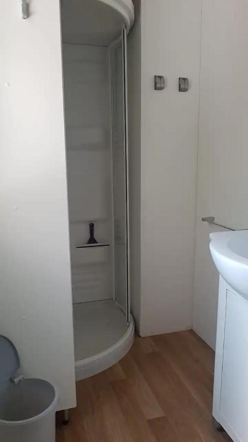 Mobile Home 6-Pers Camping Lei Suves-Cotes D'Azur-Including Airco Roquebrune-sur-Argens Eksteriør bilde